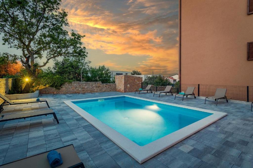 Cesare Apartment, With Swimming Pool And Sea View Ližnjan Exteriör bild
